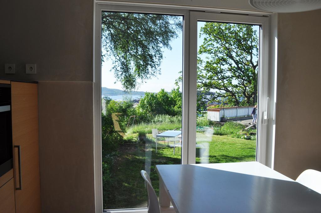Hei Og Hav - I Torbjorn Egners Ferierike Villa Mandal Exterior photo